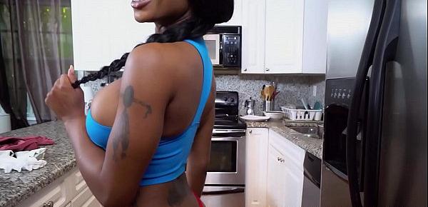  Sexy ebony babe agrees to show some skin for money
